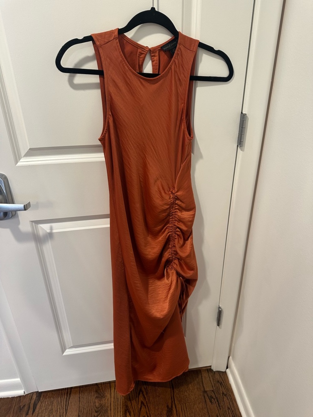 Rust Sleeveless Midi Dress